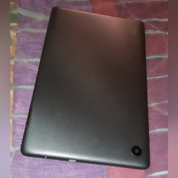 Tablet, Case, & Charger - Picture 5 of 5